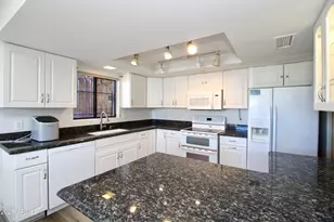 5330 N Central Ave, Phoenix, AZ 85012 - Photo 3