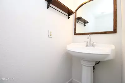 5330 N Central Avenue #19, Phoenix, AZ 85012 - Photo 19