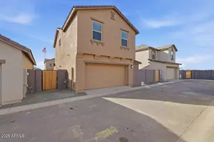 10054 W Piccadilly Rd, Avondale, AZ 85392 - Photo 31