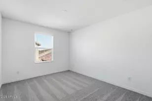 10054 W Piccadilly Rd, Avondale, AZ 85392 - Photo 23