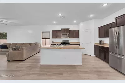 6579 W Georgetown Way, Florence, AZ 85132 - Photo 13