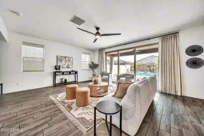 21957 N 98th Lane, Peoria, AZ 85383 - Photo 9