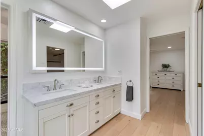 3116 E Rose Lane, Phoenix, AZ 85016 - Photo 13