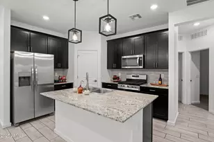 14178 W Voltaire St, Surprise, AZ 85379 - Photo 3