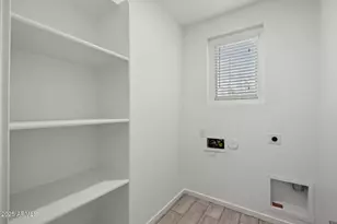 14178 W Voltaire St, Surprise, AZ 85379 - Photo 27