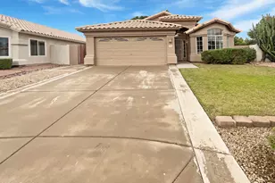 6156 W Blackhawk Dr, Glendale, AZ 85308 - Photo 1
