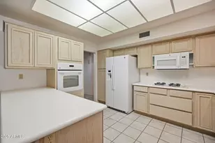 19603 N White Rock Dr, Sun City West, AZ 85375 - Photo 7