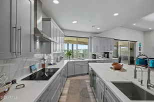 11010 N Buffalo Dr, Fountain Hills, AZ 85268 - Photo 17