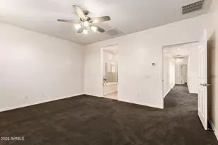 2247 S Agnes Ln, Gilbert, AZ 85295 - Photo 17