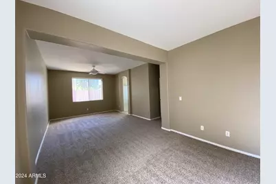 7217 W Kings Avenue, Peoria, AZ 85382 - Photo 9