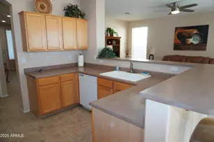 1821 W Glenhaven Dr, Phoenix, AZ 85045 - Photo 17