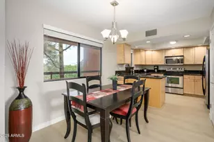 12212 N Paradise Vlg Pkwy S, Phoenix, AZ 85032 - Photo 11