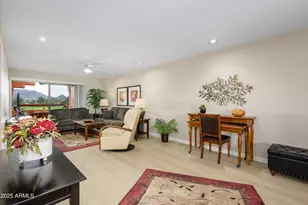 12212 N Paradise Vlg Pkwy S, Phoenix, AZ 85032 - Photo 9