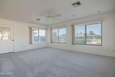 10845 W Pineaire Drive, Sun City, AZ 85351 - Photo 11