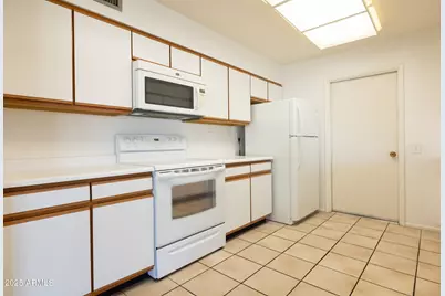 10845 W Pineaire Drive, Sun City, AZ 85351 - Photo 7