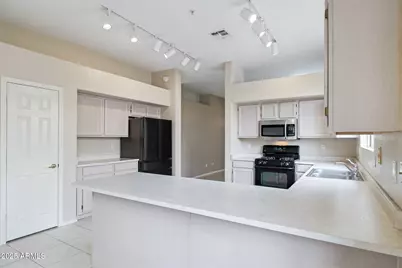 11179 E Laurel Lane, Scottsdale, AZ 85259 - Photo 3