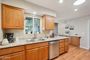 9402 N 109th Dr, Sun City, AZ 85351 - Photo 11