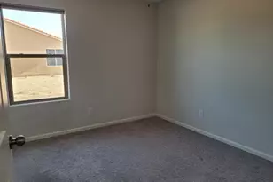 640 Vista Del Rio Ct, Wickenburg, AZ 85390 - Photo 11