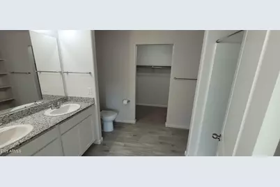 640 Vista Del Rio Court, Wickenburg, AZ 85390 - Photo 5