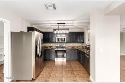 631 S Colonial Court, Gilbert, AZ 85296 - Photo 11