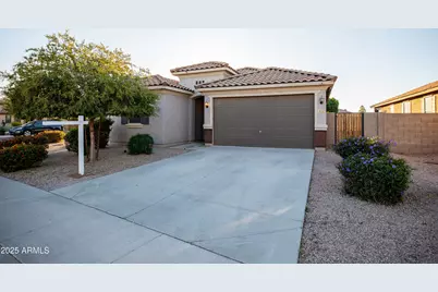 252 N Wilson Drive, Chandler, AZ 85225 - Photo 1