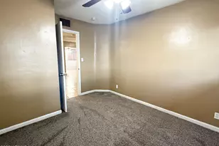 348 E 8th Dr, Mesa, AZ 85210 - Photo 19