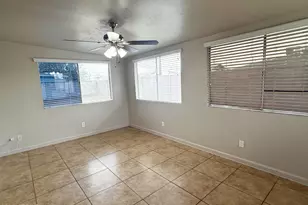 348 E 8th Dr, Mesa, AZ 85210 - Photo 7