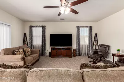 31021 W Earll Drive, Buckeye, AZ 85396 - Photo 7