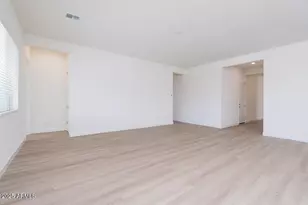 245 E La Estela Ln, San Tan Valley, AZ 85140 - Photo 5