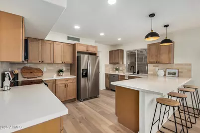 743 E Kesler Lane, Chandler, AZ 85225 - Photo 11