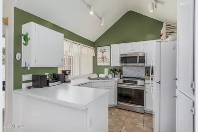 1633 E Lakeside Drive #166, Gilbert, AZ 85234 - Photo 13