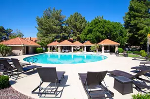 1633 E Lakeside Dr, Gilbert, AZ 85234 - Photo 37