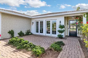 3319 E Medlock Dr, Phoenix, AZ 85018 - Photo 3