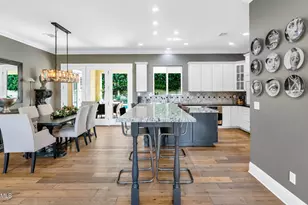 3319 E Medlock Dr, Phoenix, AZ 85018 - Photo 9