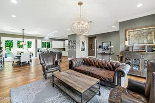 3319 E Medlock Dr, Phoenix, AZ 85018 - Photo 13