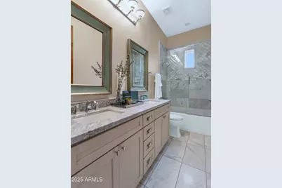 3319 E Medlock Drive, Phoenix, AZ 85018 - Photo 27