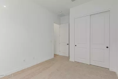 16961 W Desert Lane, Goodyear, AZ 85338 - Photo 23