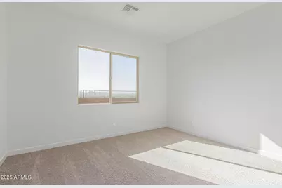 16961 W Desert Lane, Goodyear, AZ 85338 - Photo 13