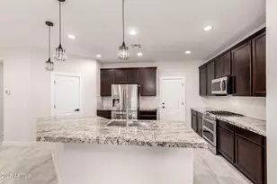 11920 W El Cortez Pl, Peoria, AZ 85383 - Photo 9