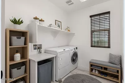 11920 W El Cortez Place, Peoria, AZ 85383 - Photo 29