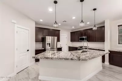 11920 W El Cortez Place, Peoria, AZ 85383 - Photo 7