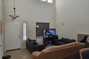 8814 W Magnolia St, Tolleson, AZ 85353 - Photo 5