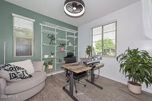 10721 W Realgar Rd, Peoria, AZ 85383 - Photo 11