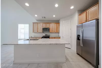 7072 W Oberlin Way, Peoria, AZ 85383 - Photo 3