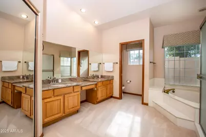 1129 E Knight Lane, Tempe, AZ 85284 - Photo 17