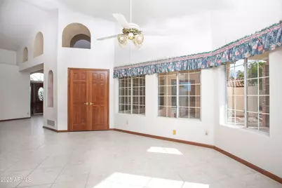 1129 E Knight Lane, Tempe, AZ 85284 - Photo 9