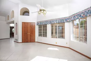 1129 E Knight Ln, Tempe, AZ 85284 - Photo 9