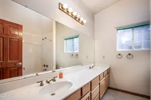 1129 E Knight Ln, Tempe, AZ 85284 - Photo 23