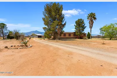 5780 S Mescalero Road, Hereford, AZ 85615 - Photo 43