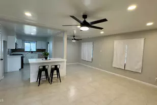 2332 E Flower St, Phoenix, AZ 85016 - Photo 9